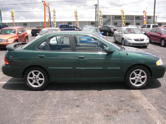 Nissan Sentra 2001 photo 8