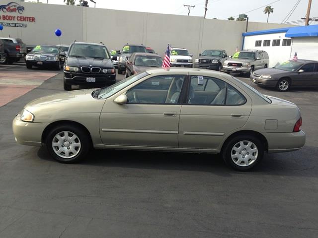 Nissan Sentra 2001 photo 3