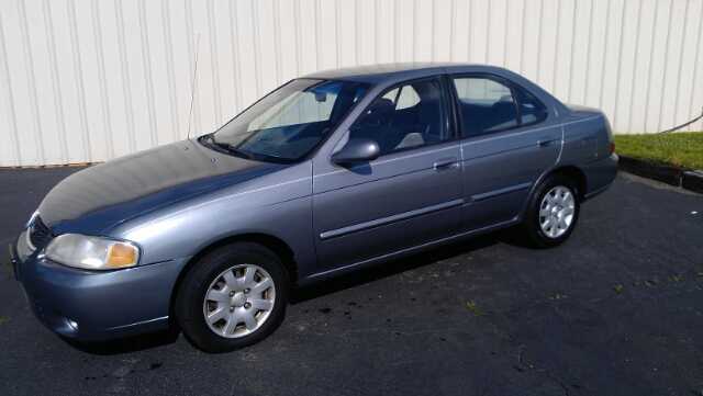 Nissan Sentra 2001 photo 1