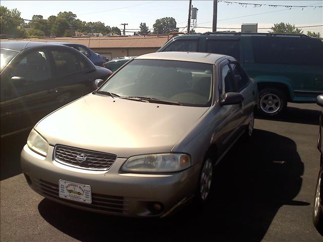 Nissan Sentra 2001 photo 2