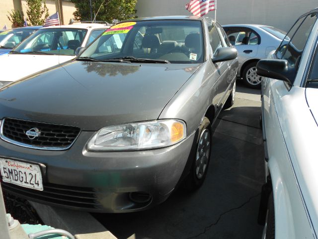 Nissan Sentra 2001 photo 6