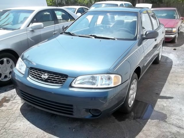 Nissan Sentra 2002 photo 2