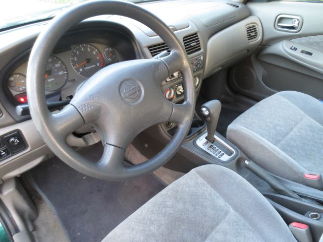 Nissan Sentra 2002 photo 13