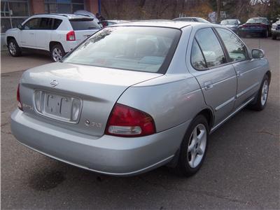 Nissan Sentra 2002 photo 4