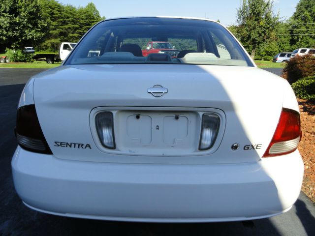 Nissan Sentra 2002 photo 3