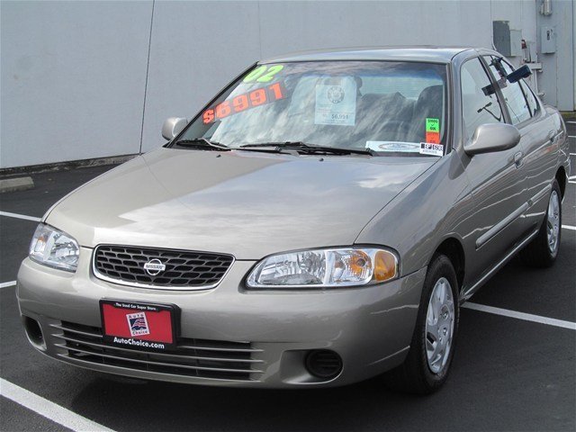 Nissan Sentra 2002 photo 1