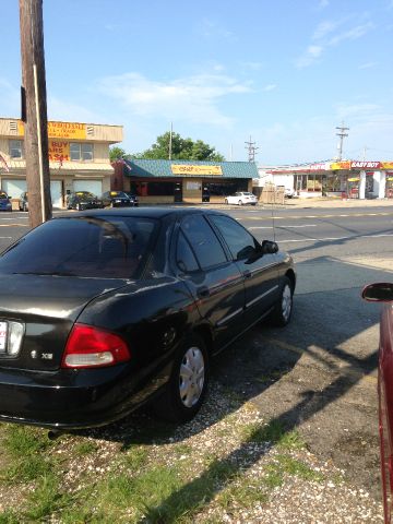 Nissan Sentra W/nav.sys Sedan