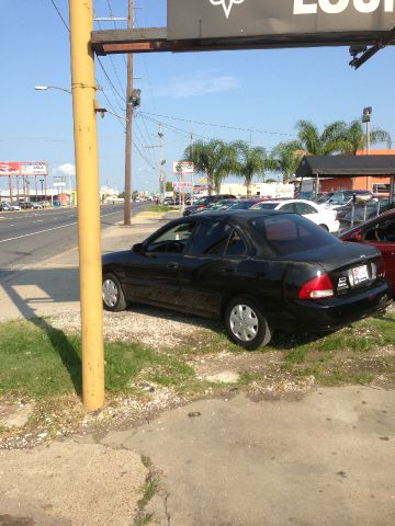 Nissan Sentra 2002 photo 2