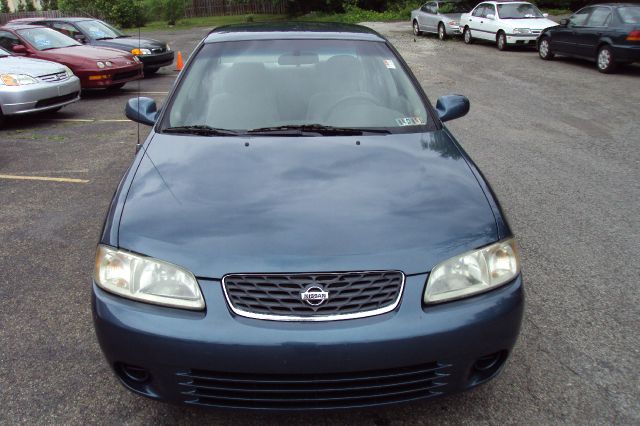 Nissan Sentra 2002 photo 9