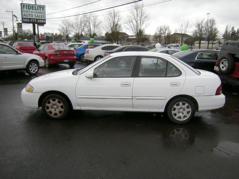 Nissan Sentra 2002 photo 1