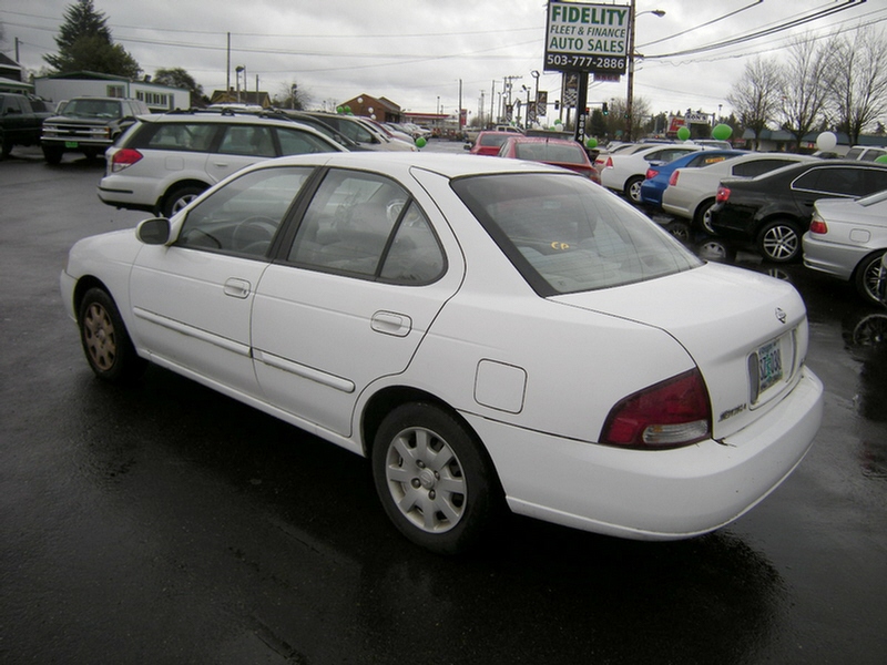 Nissan Sentra 2002 photo 4