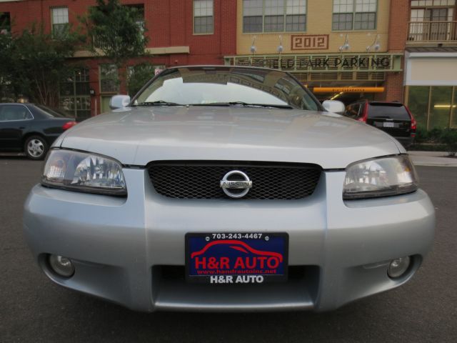 Nissan Sentra 2002 photo 1