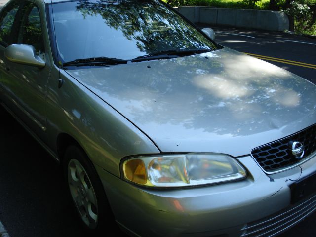 Nissan Sentra 2002 photo 3