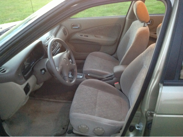 Nissan Sentra 2002 photo 1