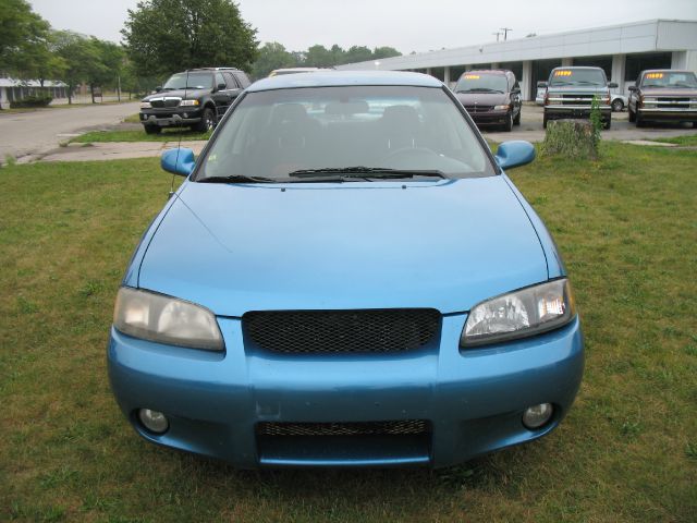 Nissan Sentra 2002 photo 1