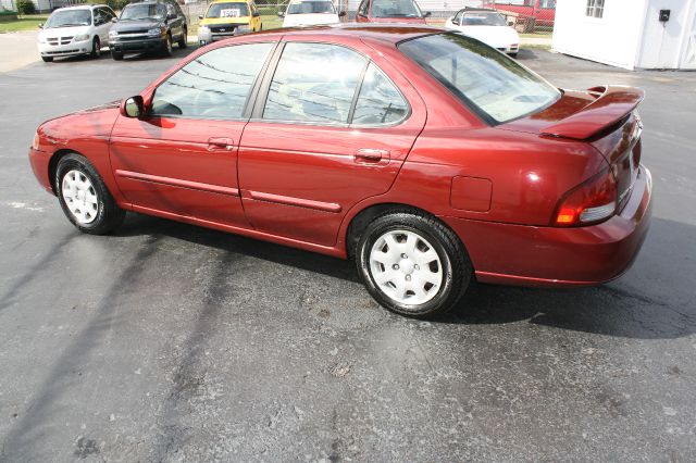 Nissan Sentra 2002 photo 2