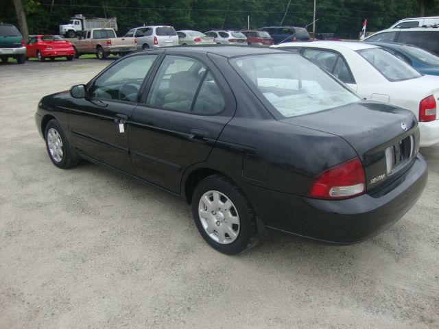 Nissan Sentra 2002 photo 1