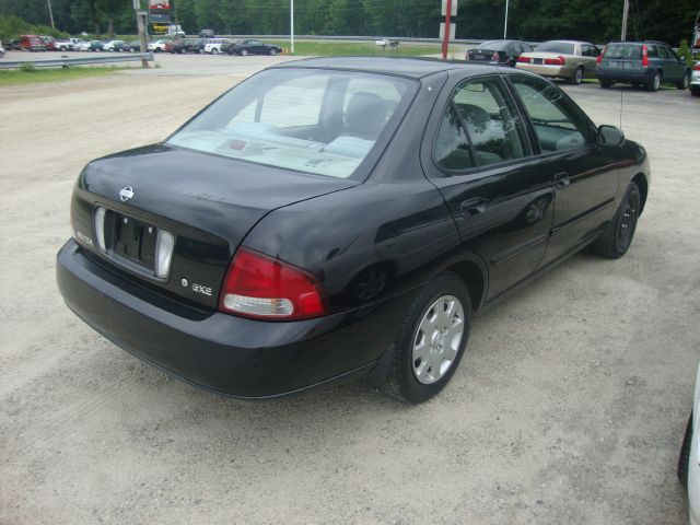 Nissan Sentra 2002 photo 2