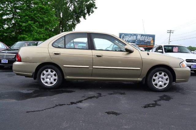 Nissan Sentra 2002 photo 1