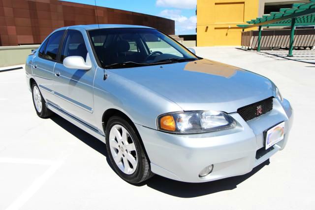 Nissan Sentra 2002 photo 2