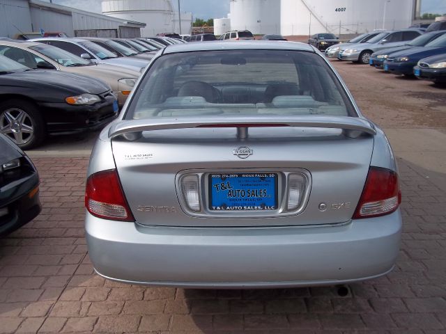 Nissan Sentra 2002 photo 3