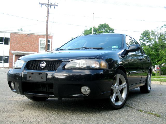 Nissan Sentra Denali Crew Cab 4x4 Sedan