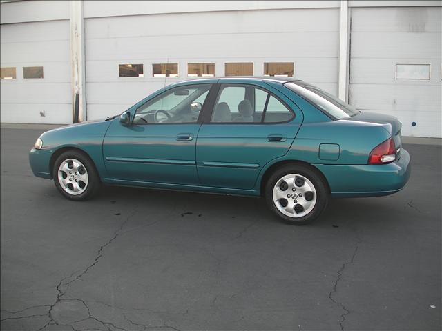 Nissan Sentra 2003 photo 3