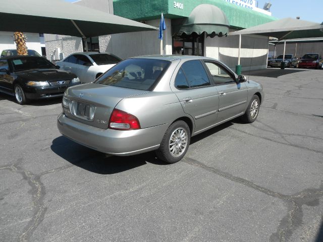 Nissan Sentra 2003 photo 10