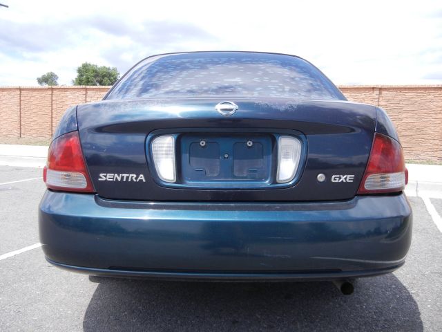 Nissan Sentra 2003 photo 4