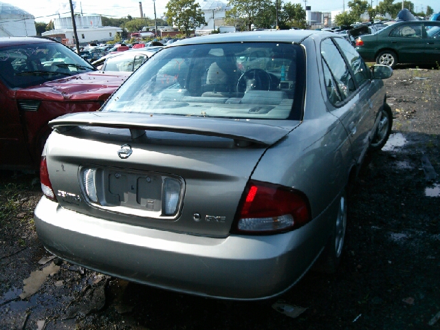 Nissan Sentra 2003 photo 3