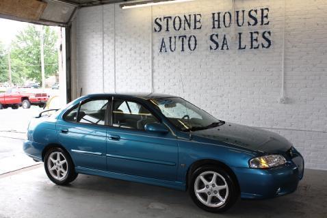 Nissan Sentra Crew Cab Standard Box 4-wheel Drive SLE Sedan