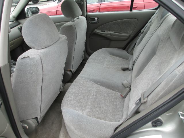 Nissan Sentra 2003 photo 10