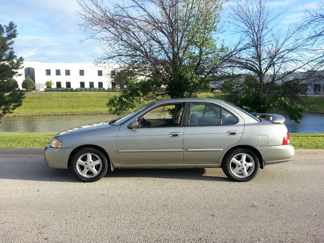 Nissan Sentra 2003 photo 3