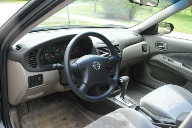 Nissan Sentra 2003 photo 1