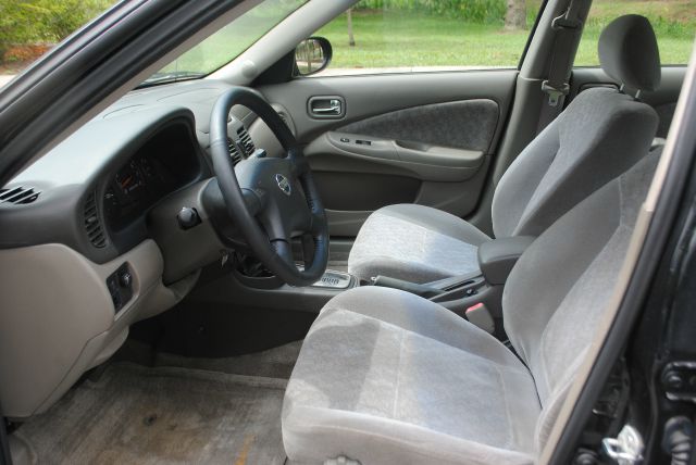 Nissan Sentra 2003 photo 9