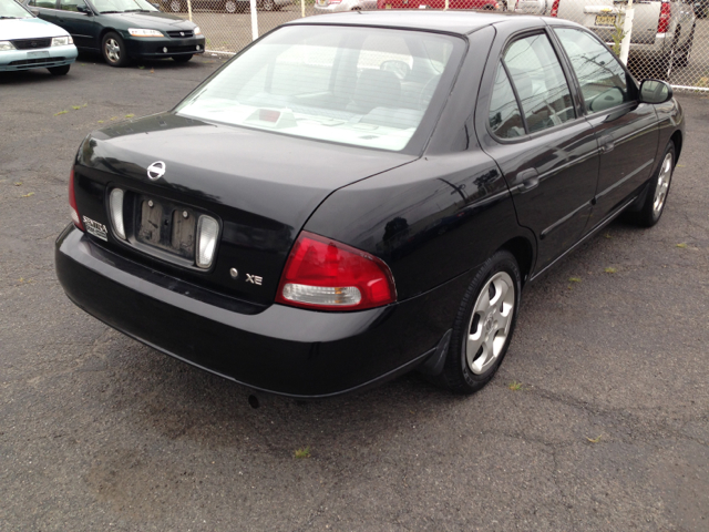 Nissan Sentra 2003 photo 3