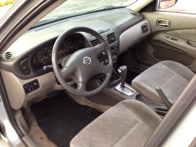 Nissan Sentra 2003 photo 2