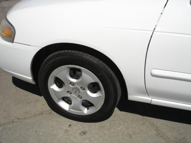 Nissan Sentra 2004 photo 5