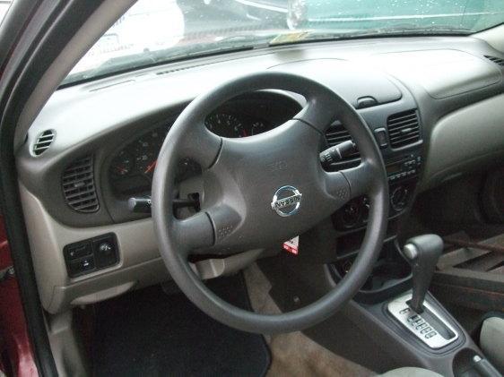 Nissan Sentra 2004 photo 3