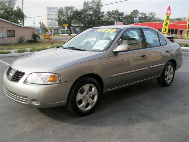 Nissan Sentra 2004 photo 3