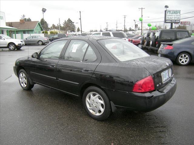 Nissan Sentra 2004 photo 3