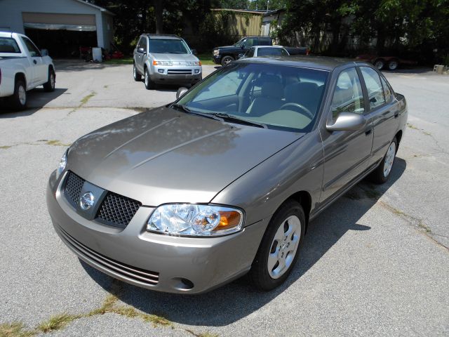 Nissan Sentra 2004 photo 4