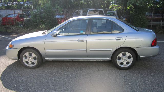 Nissan Sentra 2004 photo 13