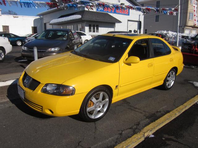 Nissan Sentra Denali Crew Cab 4x4 Sedan