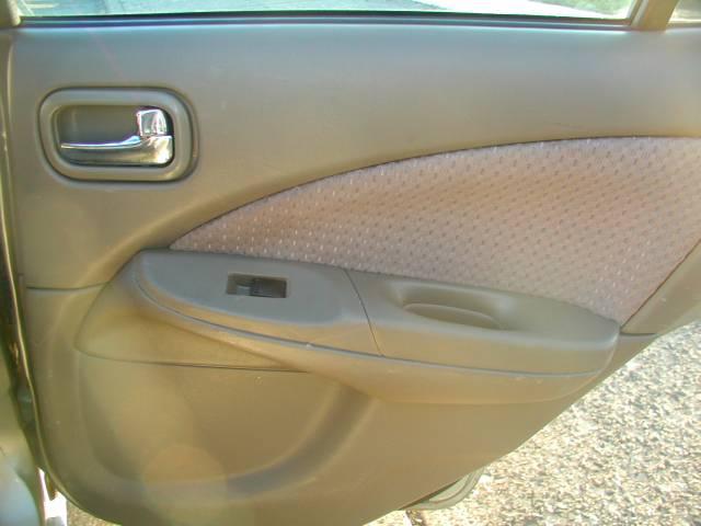 Nissan Sentra 2004 photo 4