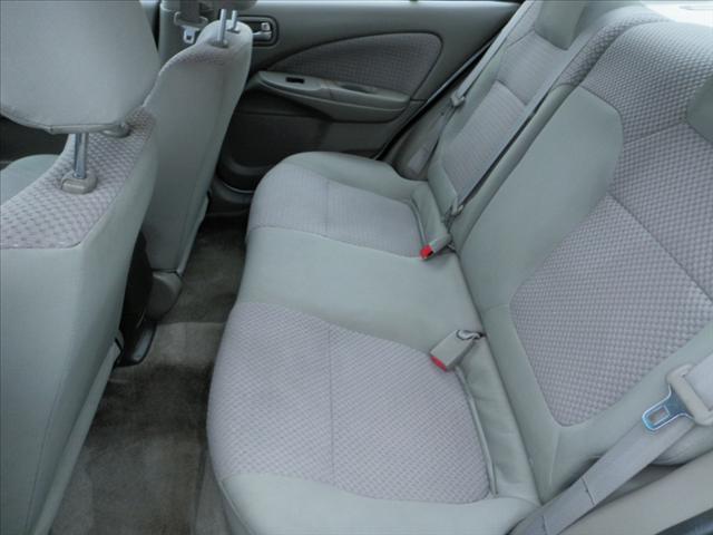 Nissan Sentra 2004 photo 5