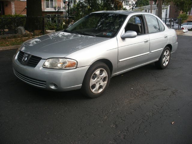 Nissan Sentra 2004 photo 3