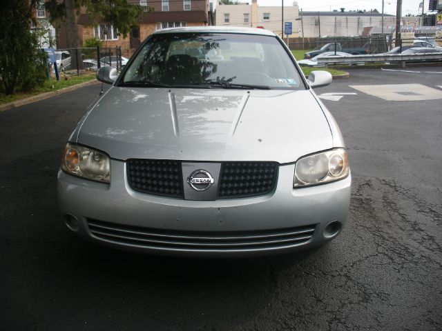 Nissan Sentra 2004 photo 4