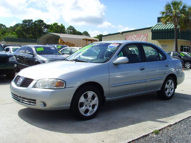 Nissan Sentra 2004 photo 1