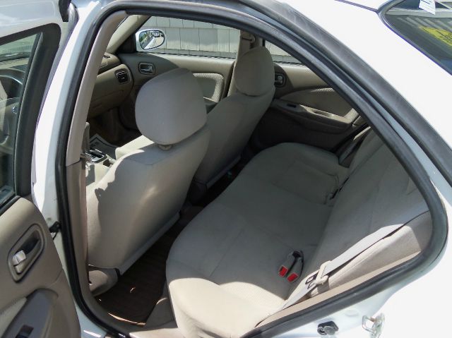 Nissan Sentra 2004 photo 6